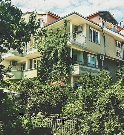 Къща За Гости Вила Пепина *